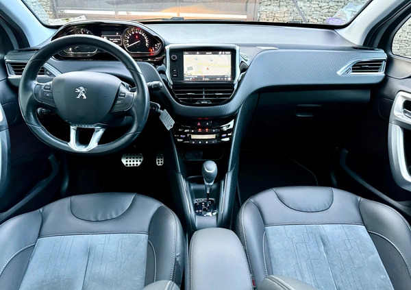 Peugeot 208 cena 40000 przebieg: 60000, rok produkcji 2017 z Turek małe 137